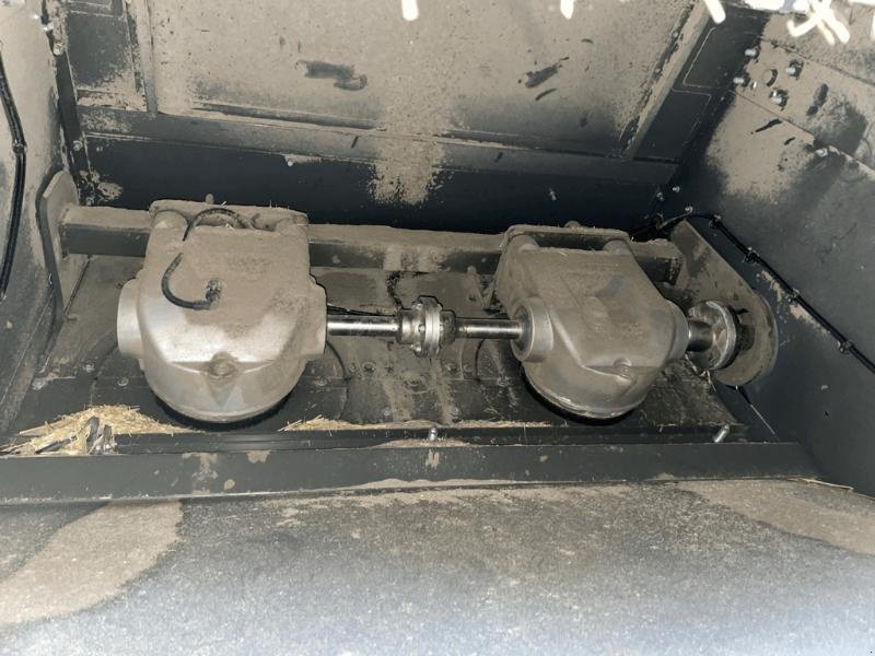 Mähdrescher of the type CLAAS LEXION 760, Gebrauchtmaschine in CORNY MACHEROMENIL (Picture 8)