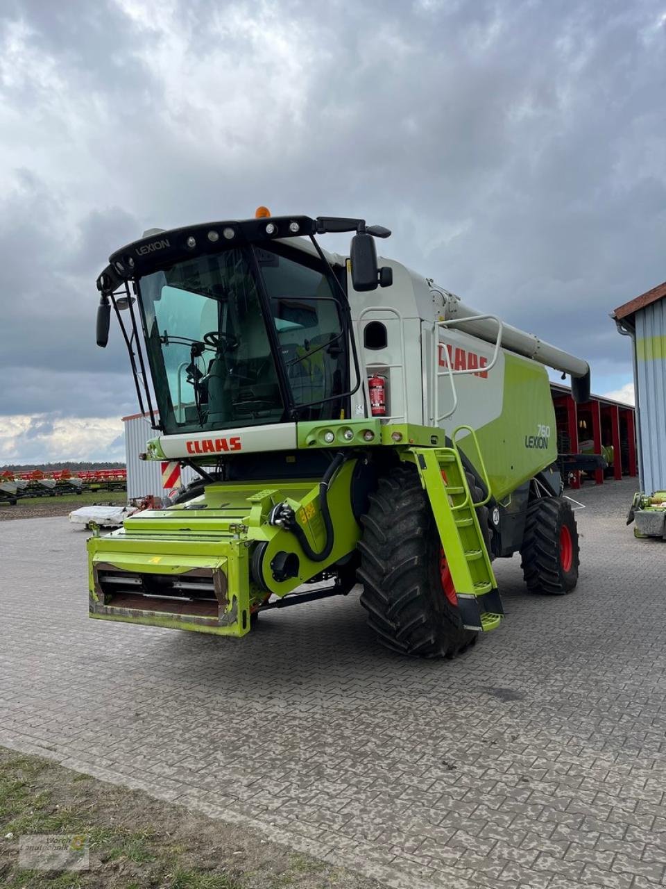 Mähdrescher of the type CLAAS Lexion 760, Gebrauchtmaschine in Schora (Picture 1)