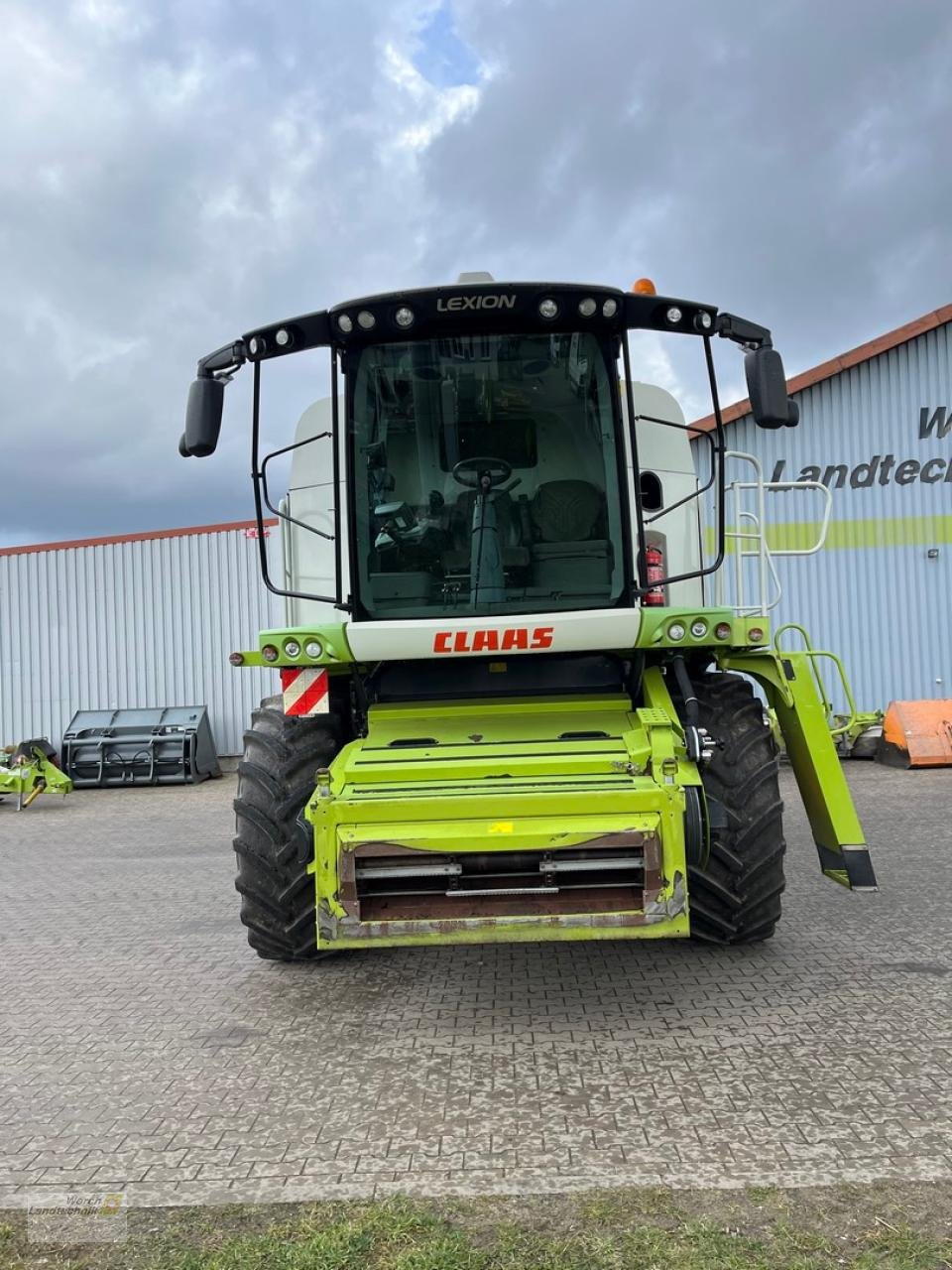 Mähdrescher of the type CLAAS Lexion 760, Gebrauchtmaschine in Schora (Picture 2)
