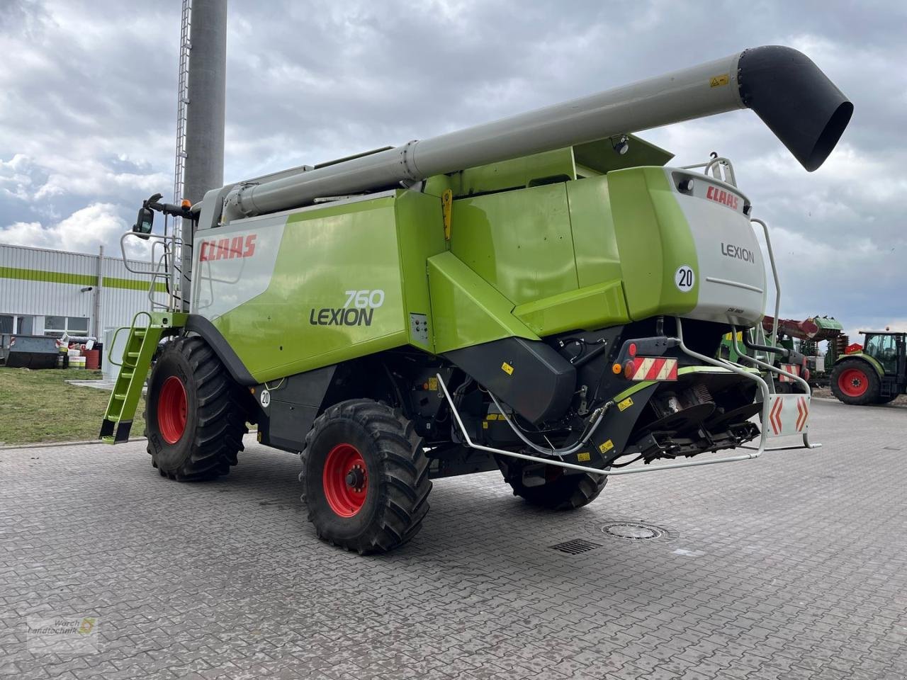 Mähdrescher of the type CLAAS Lexion 760, Gebrauchtmaschine in Schora (Picture 8)