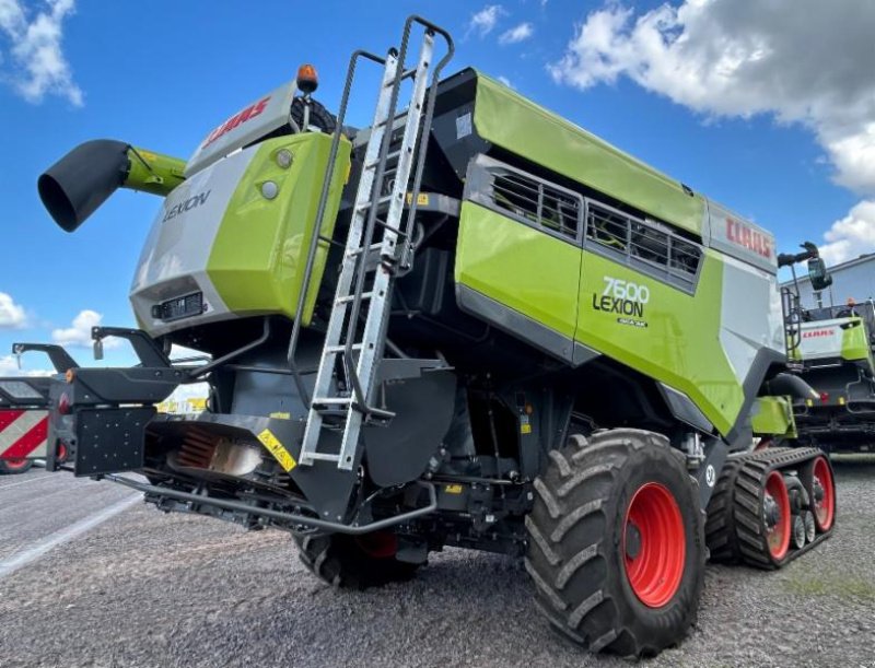 Mähdrescher of the type CLAAS LEXION 7600 TERRA TRAC, Gebrauchtmaschine in Landsberg (Picture 4)