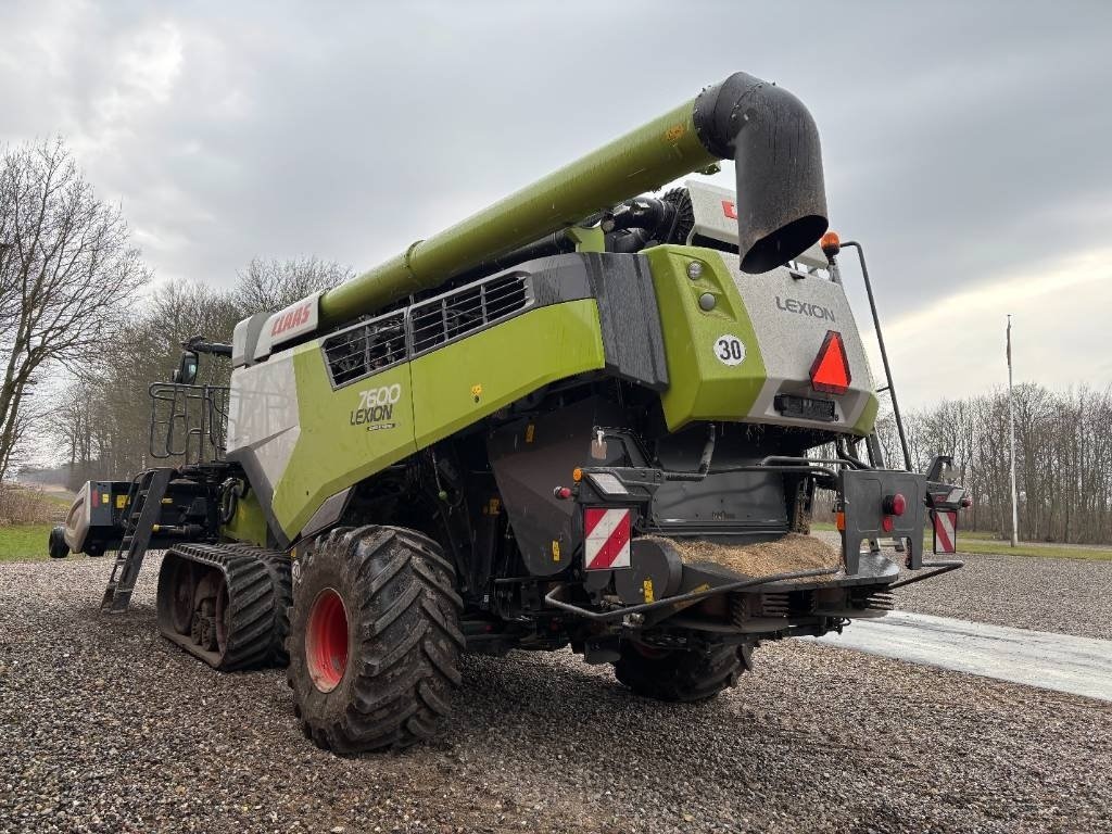 Mähdrescher tip CLAAS LEXION 7600 TT 4WD, Gebrauchtmaschine in Brønderslev (Poză 3)