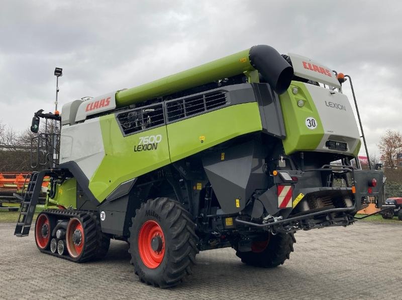 Mähdrescher typu CLAAS LEXION 7600 TT, Gebrauchtmaschine v Hockenheim (Obrázek 3)