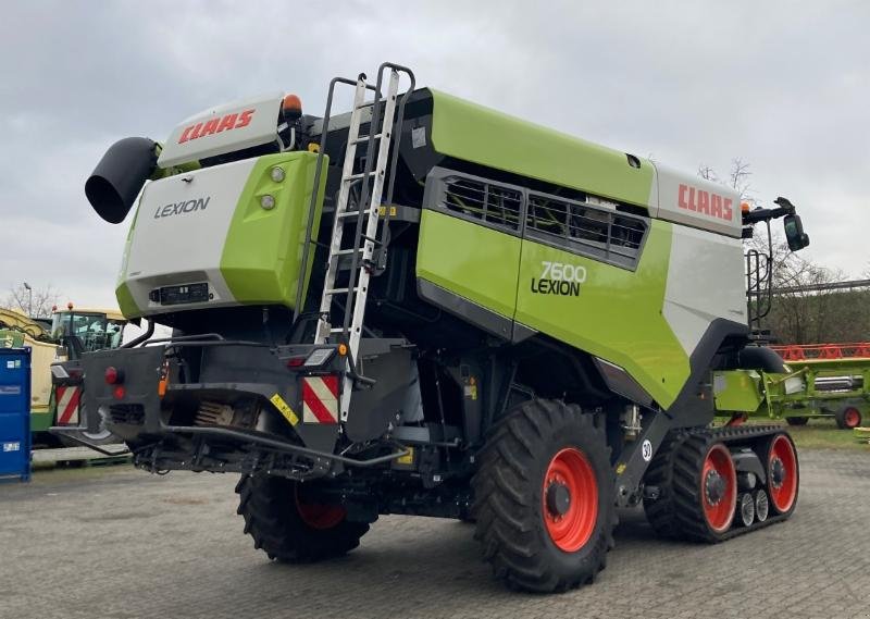 Mähdrescher typu CLAAS LEXION 7600 TT, Gebrauchtmaschine v Hockenheim (Obrázek 4)