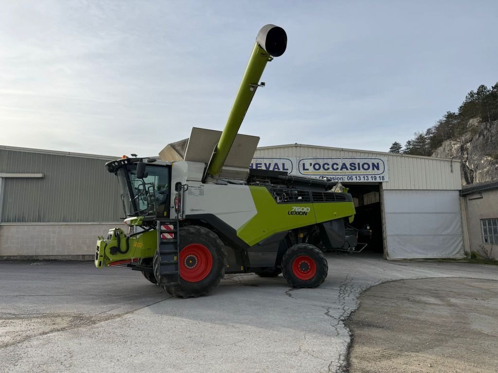 Mähdrescher tipa CLAAS LEXION 7600, Gebrauchtmaschine u Marolles (Slika 9)