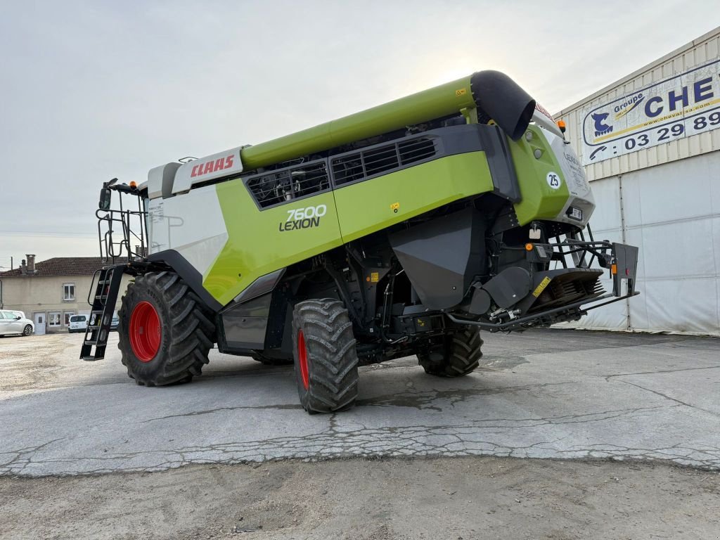 Mähdrescher tipa CLAAS LEXION 7600, Gebrauchtmaschine u Marolles (Slika 4)