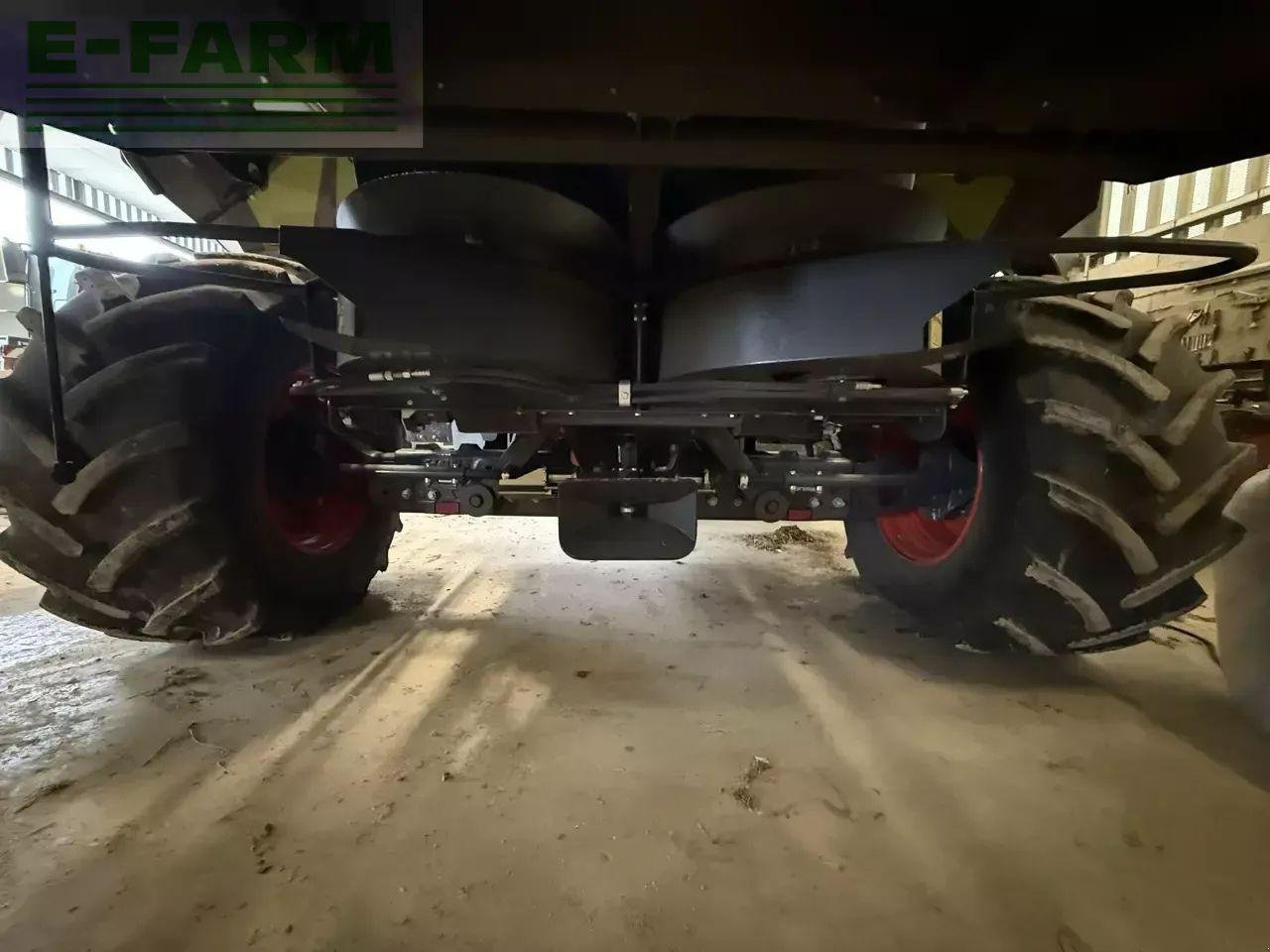 Mähdrescher of the type CLAAS lexion 7600, Gebrauchtmaschine in CHAUVONCOURT (Picture 9)