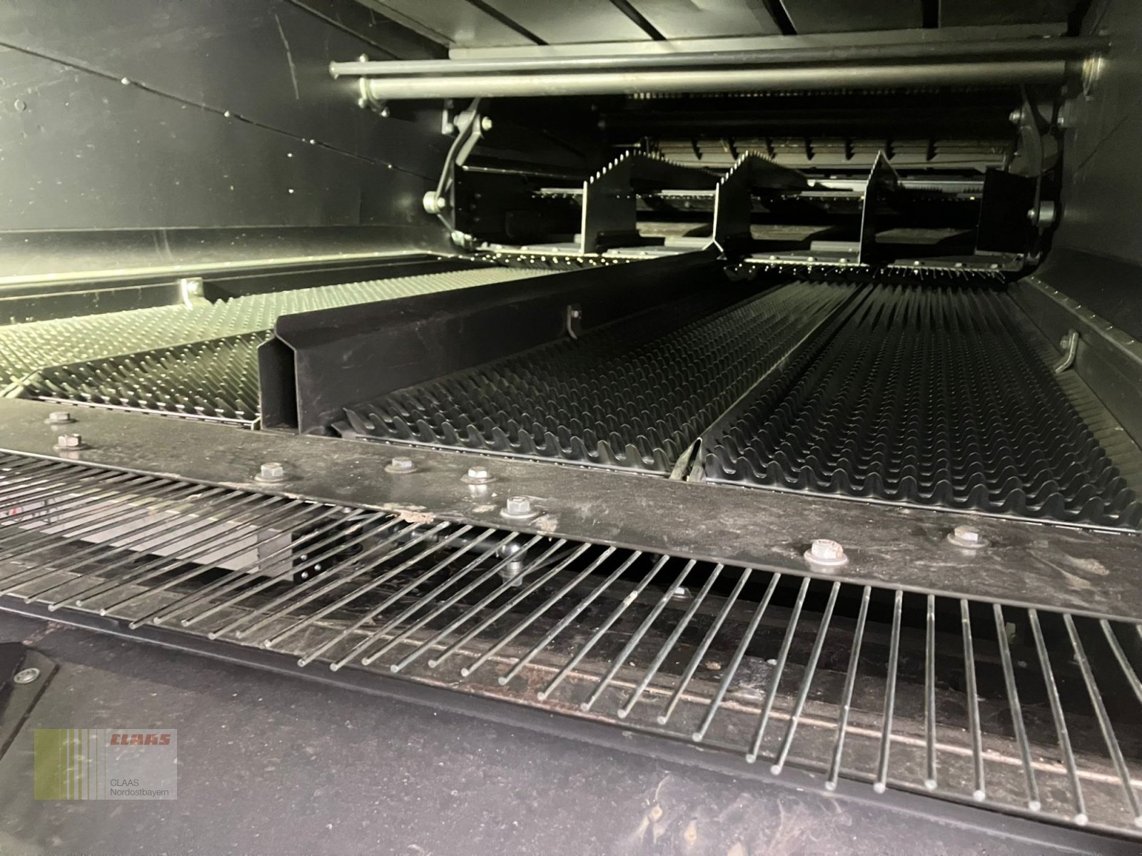 Mähdrescher des Typs CLAAS Lexion 7600TT inkl. V930 und Transportwagen, Gebrauchtmaschine in Schwandorf (Bild 17)