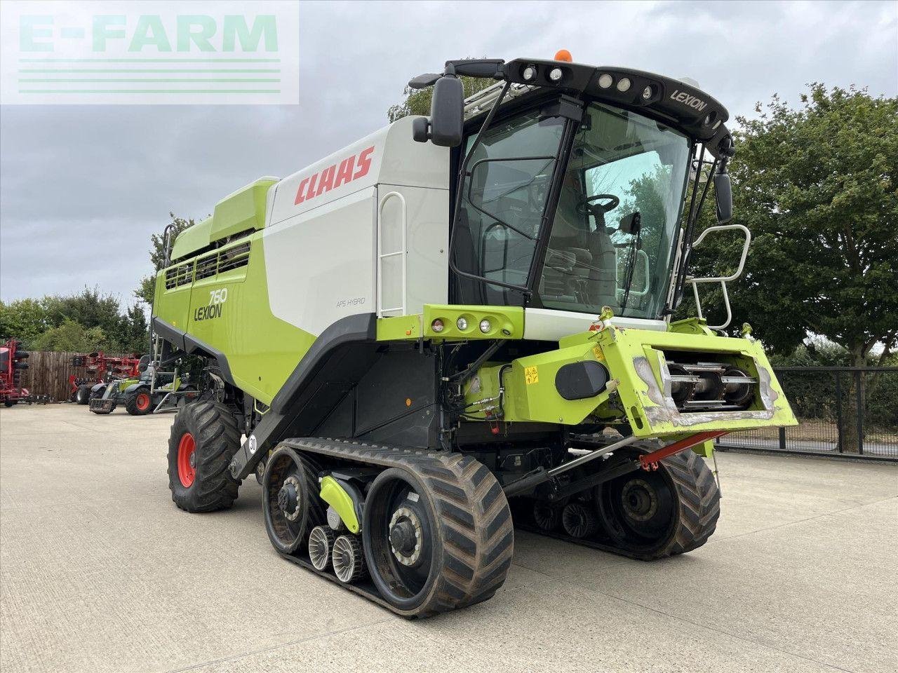 Mähdrescher typu CLAAS LEXION 760TT, Gebrauchtmaschine v SUFFOLK (Obrázek 3)