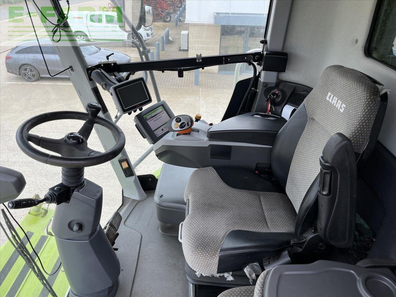 Mähdrescher typu CLAAS LEXION 760TT, Gebrauchtmaschine v SUFFOLK (Obrázek 10)