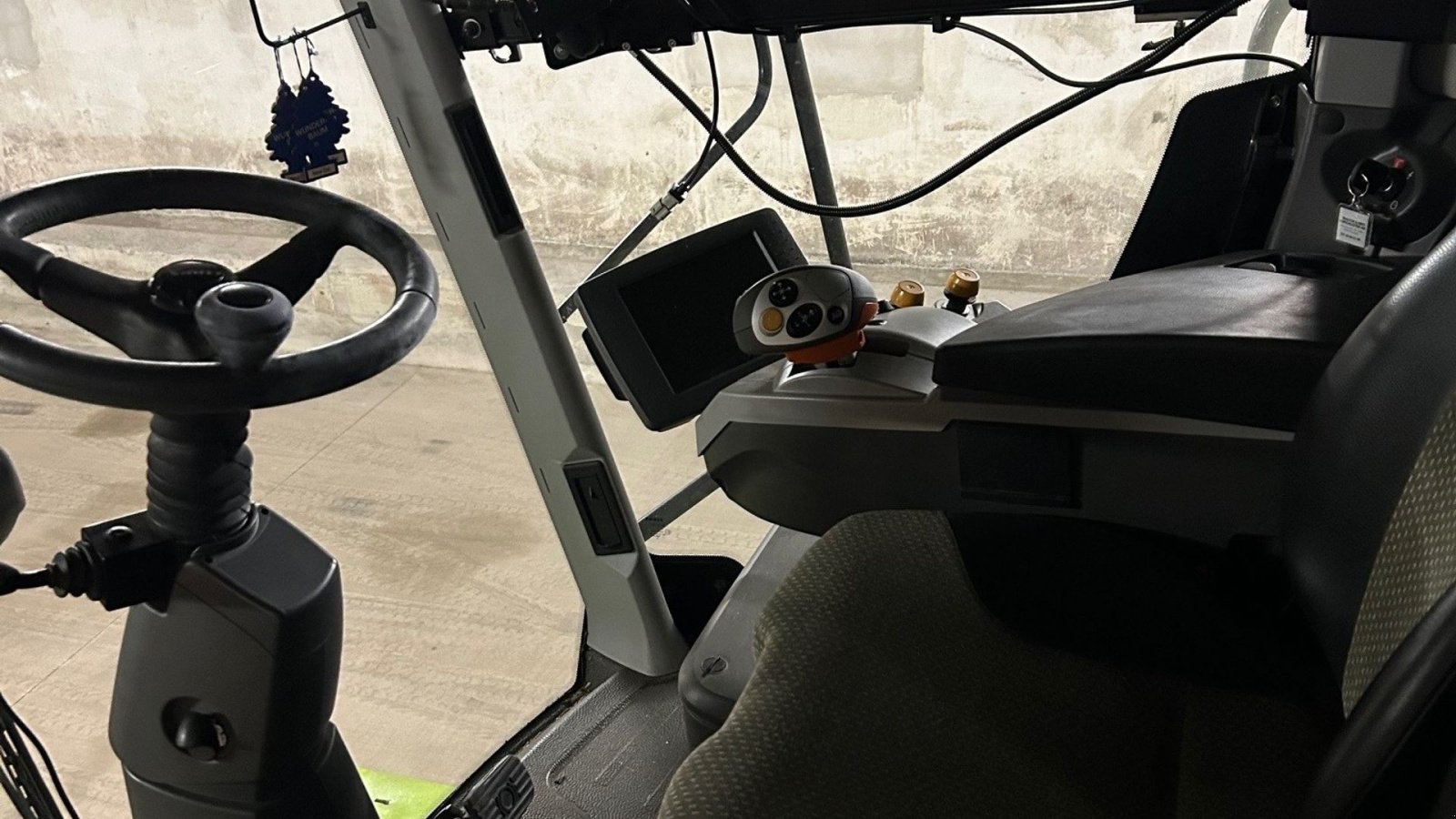 Mähdrescher del tipo CLAAS LEXION 770 4WD, Gebrauchtmaschine en Sunds (Imagen 2)