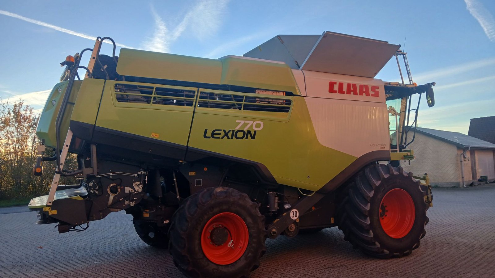 Mähdrescher typu CLAAS LEXION 770 4wd, Gebrauchtmaschine v Idestrup (Obrázek 4)