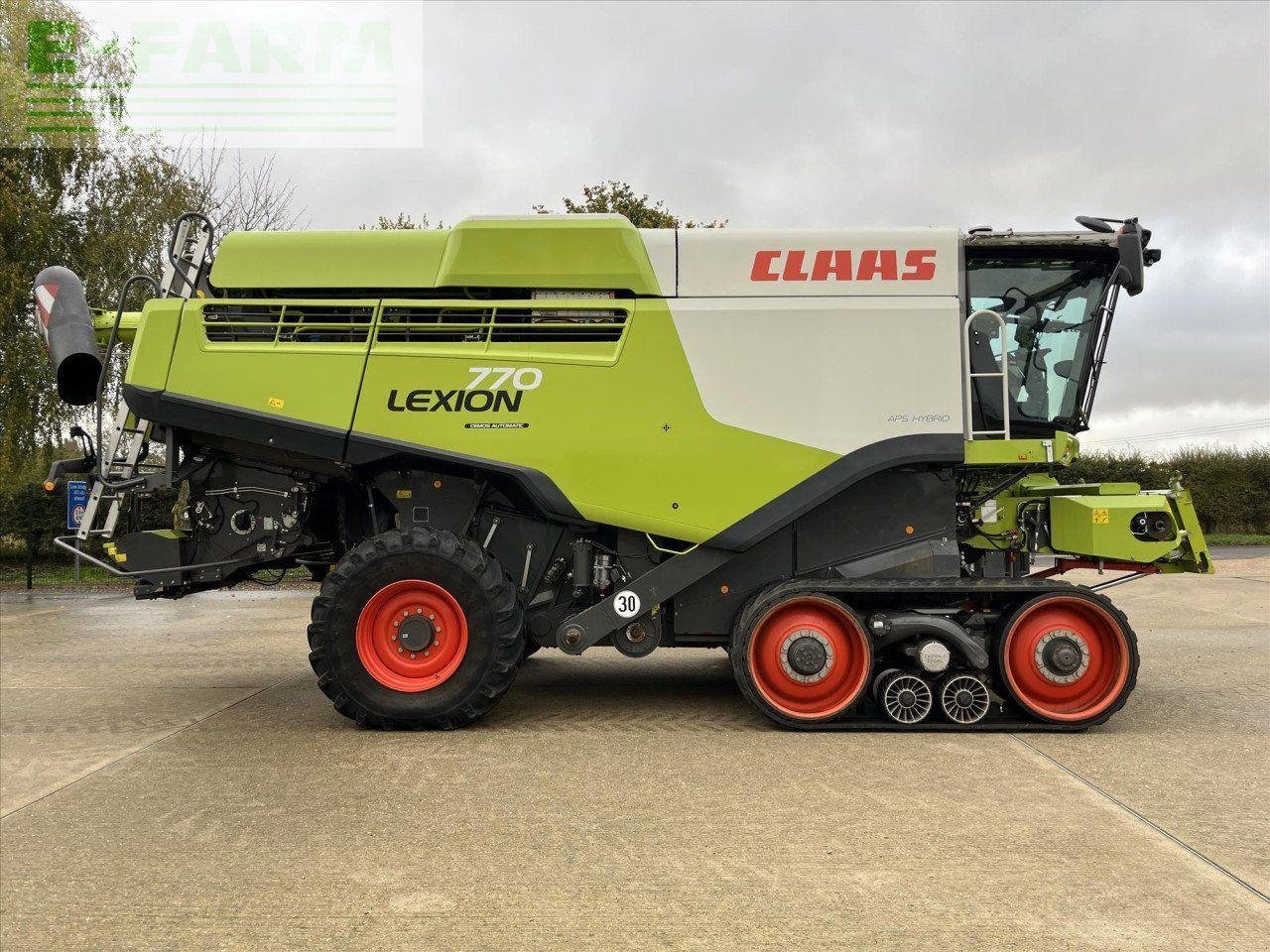 Mähdrescher typu CLAAS LEXION 770 TERRA TRAC CTF, Gebrauchtmaschine v SUFFOLK (Obrázek 4)