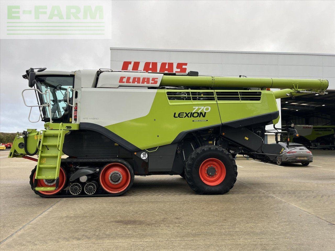 Mähdrescher typu CLAAS LEXION 770 TERRA TRAC CTF, Gebrauchtmaschine v SUFFOLK (Obrázek 9)