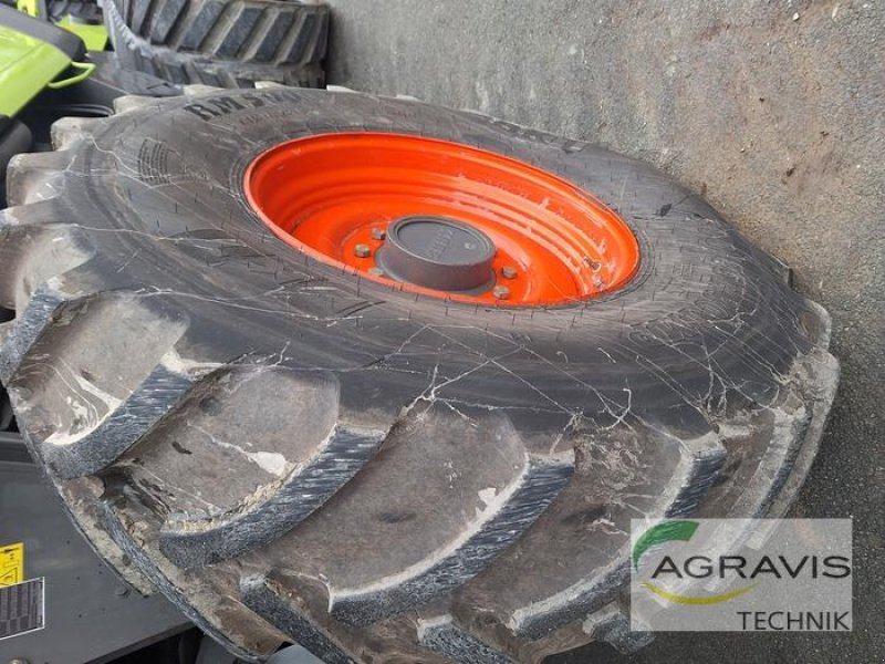 Mähdrescher des Typs CLAAS LEXION 770 TERRA TRAC, Gebrauchtmaschine in Warburg (Bild 14)