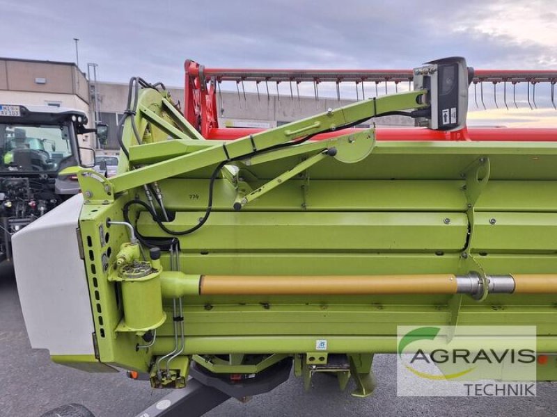 Mähdrescher des Typs CLAAS LEXION 770 TERRA TRAC, Gebrauchtmaschine in Warburg (Bild 26)