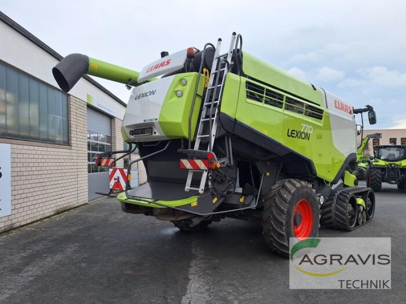 Mähdrescher des Typs CLAAS LEXION 770 TERRA TRAC, Gebrauchtmaschine in Warburg (Bild 2)
