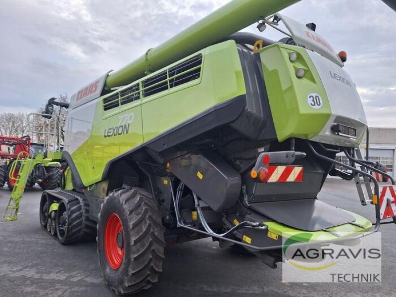 Mähdrescher des Typs CLAAS LEXION 770 TERRA TRAC, Gebrauchtmaschine in Warburg (Bild 3)