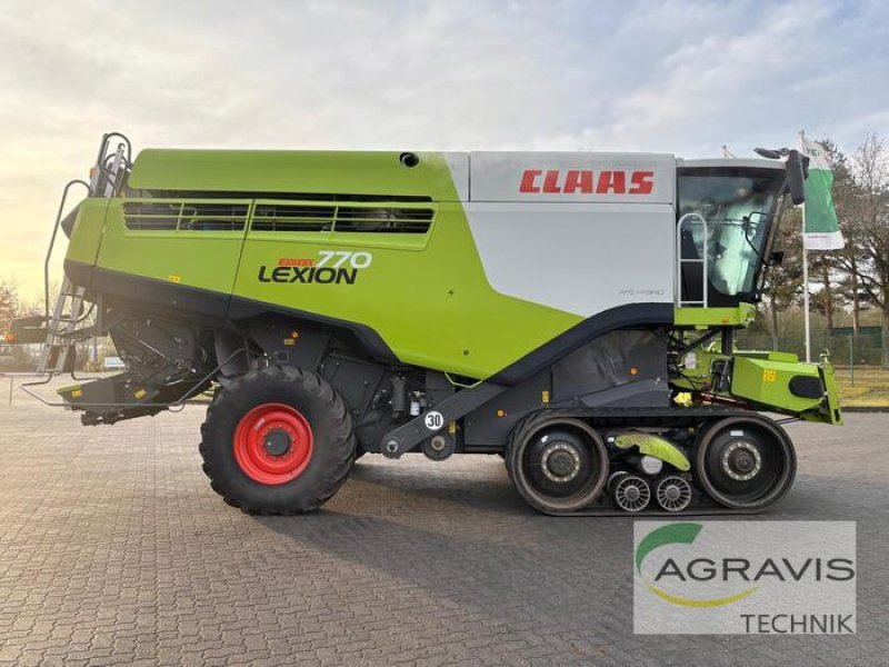 Mähdrescher of the type CLAAS LEXION 770 TERRA TRAC, Gebrauchtmaschine in Uelzen (Picture 2)