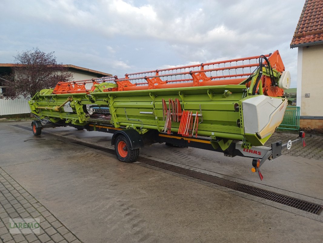 Mähdrescher del tipo CLAAS LEXION 770 TERRA TRAC, Gebrauchtmaschine en Langenwetzendorf (Imagen 29)