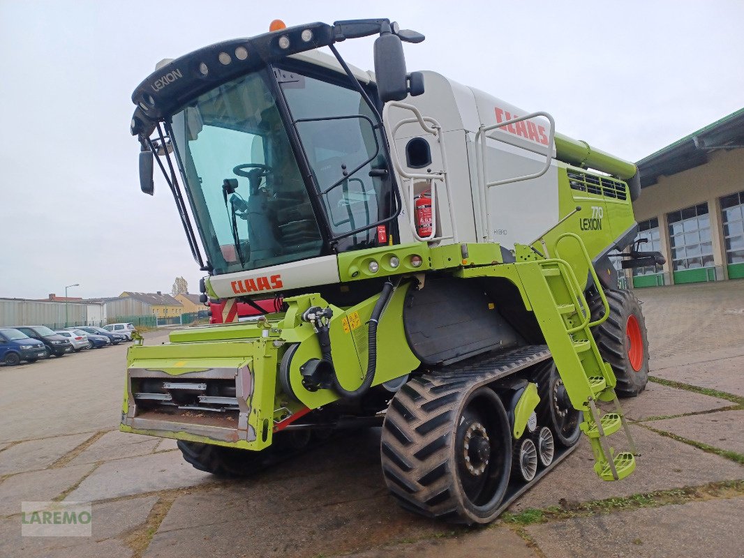 Mähdrescher Türe ait CLAAS LEXION 770 Terratrac V 930, Gebrauchtmaschine içinde Langenwetzendorf (resim 29)