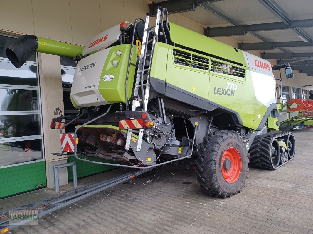 Mähdrescher Türe ait CLAAS LEXION 770 Terratrac V 930, Gebrauchtmaschine içinde Langenwetzendorf (resim 8)