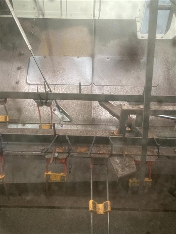 Mähdrescher of the type CLAAS LEXION 770 TT 40 MacDon skærebord, Gebrauchtmaschine in Mern (Picture 14)