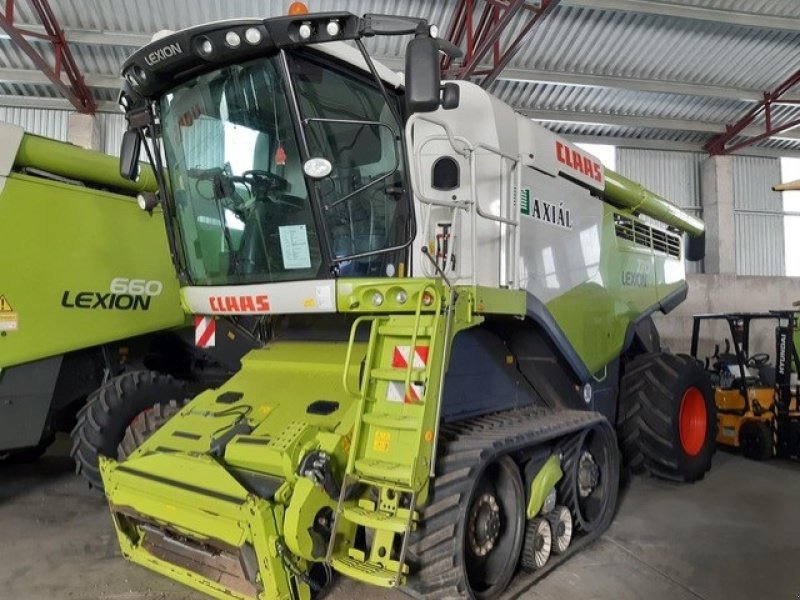 Mähdrescher of the type CLAAS LEXION 770 TT 50 timers reklamationsret i DK!!! Incl Vario 1230 bord. GPS. CEMOS Cruise Pilot CEMOS Auto Crop Flow. CEMOS Separation. CEMOS Cleaning. mm., Gebrauchtmaschine in Kolding (Picture 1)