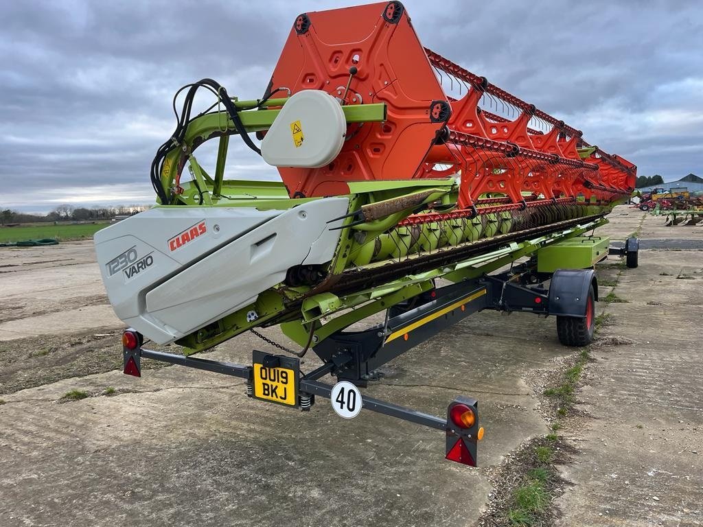 Mähdrescher of the type CLAAS LEXION 770 TT Incl. CLAAS Vario 1230 Skærebord. Fuldt udstyret., Gebrauchtmaschine in Kolding (Picture 8)