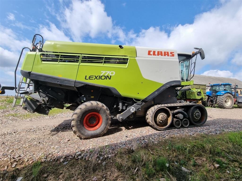 Mähdrescher des Typs CLAAS LEXION 770 TT Incl Vario V1200 bord. CEMOS Auto Cleaning. CEMOS Auto Separation. CEMOS Dialog. Laser pilot. Auto Pilot. Cruise Pilot. CEMOS Dialog - Cleaning - Separation., Gebrauchtmaschine in Kolding (Bild 7)