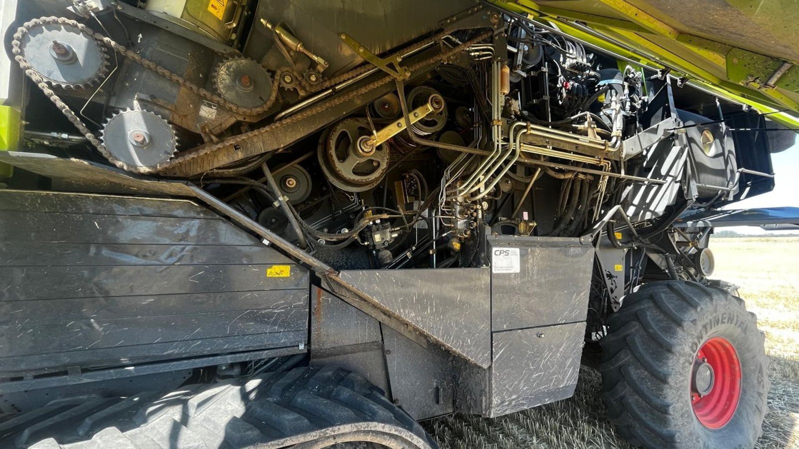 Mähdrescher des Typs CLAAS LEXION 770 TT Incl Vario V1200 bord. CEMOS Auto Cleaning. CEMOS Auto Separation. CEMOS Dialog. Laser pilot. Auto Pilot. Cruise Pilot. CEMOS Dialog - Cleaning - Separation., Gebrauchtmaschine in Kolding (Bild 13)