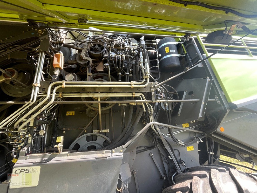 Mähdrescher tip CLAAS LEXION 770 TT TERRA TRAC, VARIO 1080, Quantimeter, Laufbänder NEU !, Gebrauchtmaschine in Neerstedt (Poză 10)