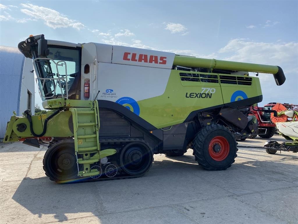 Mähdrescher of the type CLAAS LEXION 770 TT VI GIVER 50 TIMERS HØSTGARANTI I DK !!! Incl. Skærebord Vario V1050. Cruise Pilot - Compressor - Telematics., Gebrauchtmaschine in Kolding (Picture 13)