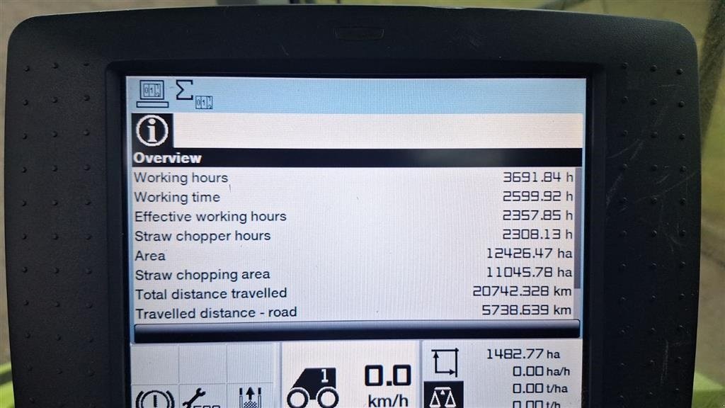 Mähdrescher tip CLAAS LEXION 770 TT VI GIVER 50 TIMERS HØSTGARANTI I DK !!! Incl Vario 1230 bord. GPS. CEMOS Cruise Pilot CEMOS Auto Crop Flow. CEMOS Separation. CEMOS Cleaning. mm., Gebrauchtmaschine in Kolding (Poză 9)