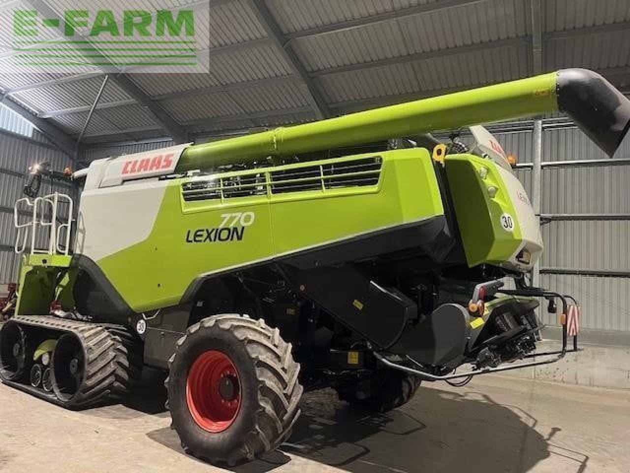 Mähdrescher of the type CLAAS LEXION 770 TT, Gebrauchtmaschine in LETHAM, FORFAR (Picture 2)