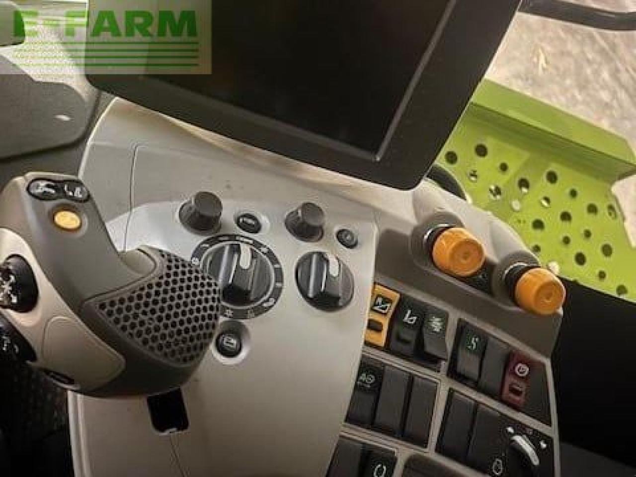 Mähdrescher of the type CLAAS LEXION 770 TT, Gebrauchtmaschine in LETHAM, FORFAR (Picture 9)