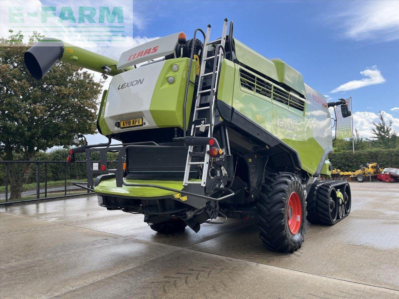 Mähdrescher del tipo CLAAS LEXION 770 TT, Gebrauchtmaschine In SUFFOLK (Immagine 5)
