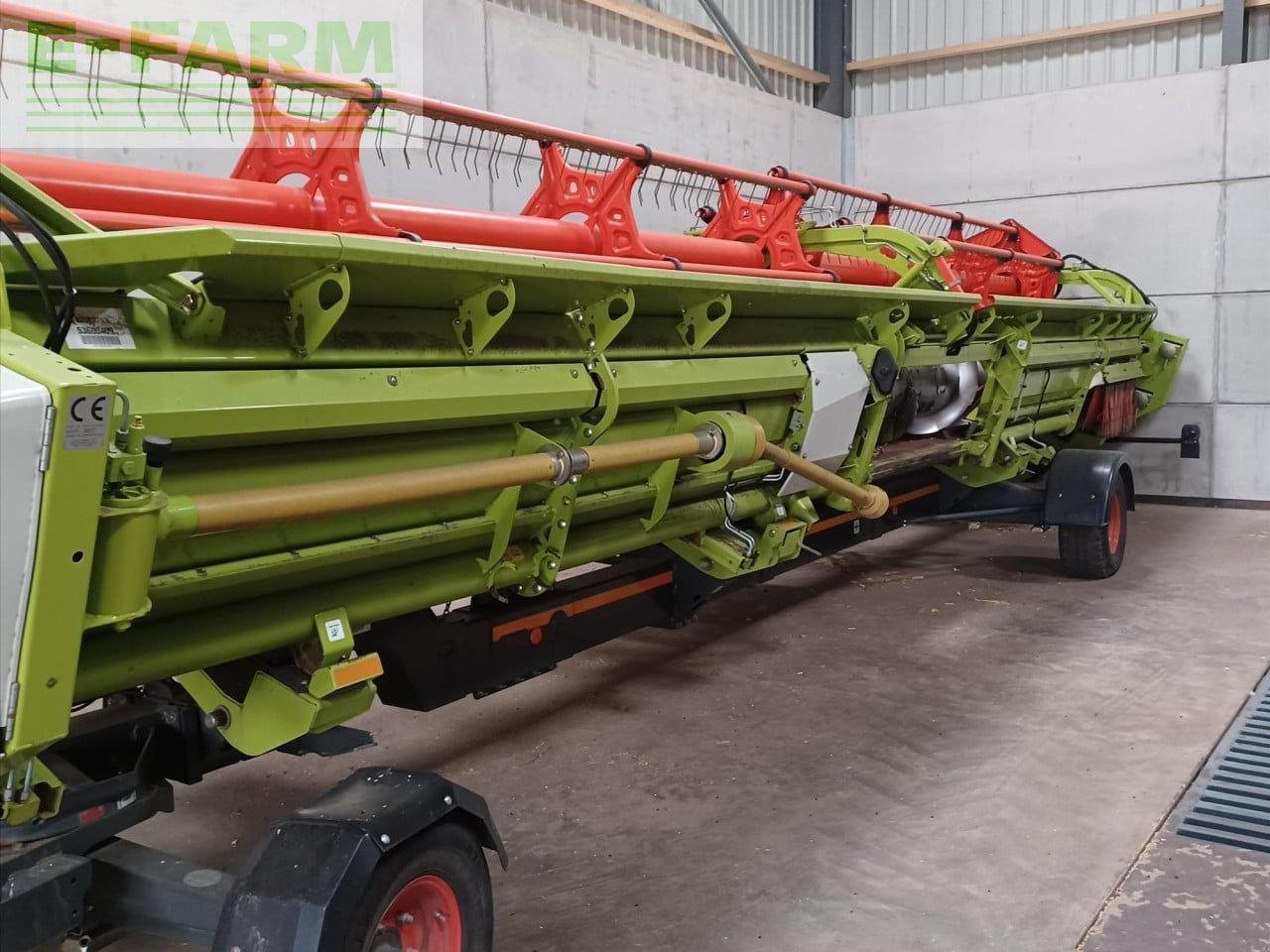 Mähdrescher del tipo CLAAS LEXION 770 TT, Gebrauchtmaschine en ALNWICK (Imagen 4)