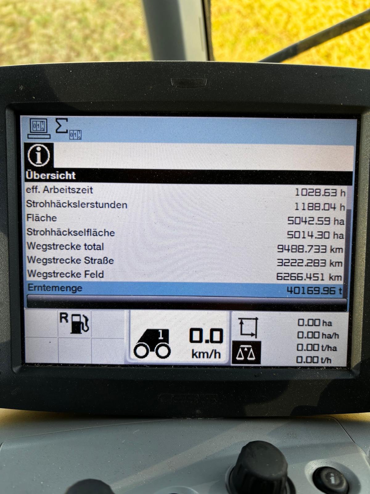 Mähdrescher des Typs CLAAS Lexion 770 TT, Gebrauchtmaschine in Einbeck (Bild 12)