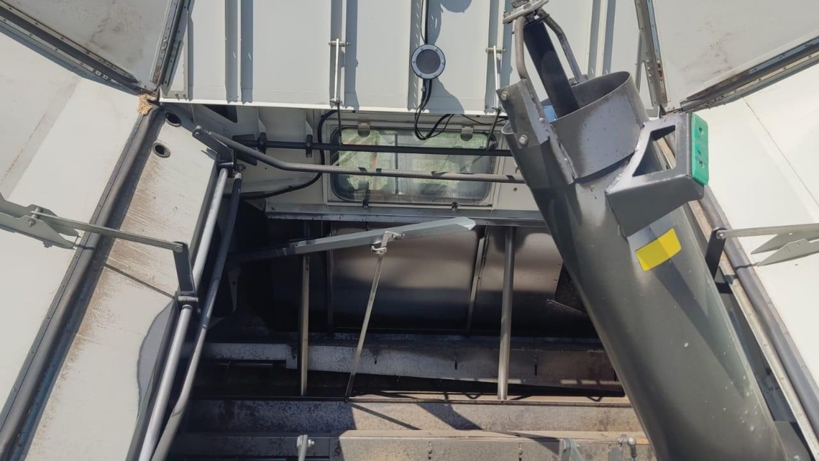 Mähdrescher typu CLAAS LEXION 770 VI KAN GIVE 50 TIMERS HØSTGARANTI I DK !!! Incl. skærebord V1200. Laser Pilot, Telematics, Auto Pilot mm., Gebrauchtmaschine v Kolding (Obrázek 12)