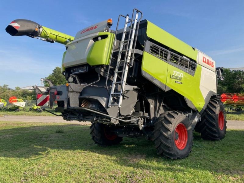 Mähdrescher tip CLAAS LEXION 7700 MONTANA, Gebrauchtmaschine in Hockenheim (Poză 5)