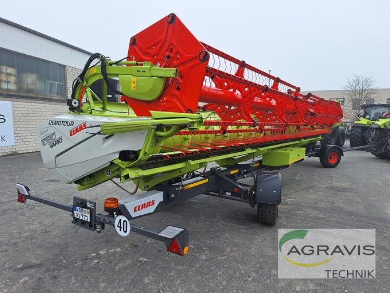 Mähdrescher des Typs CLAAS LEXION 7700 TERRA TRAC, Vorführmaschine in Warburg (Bild 20)