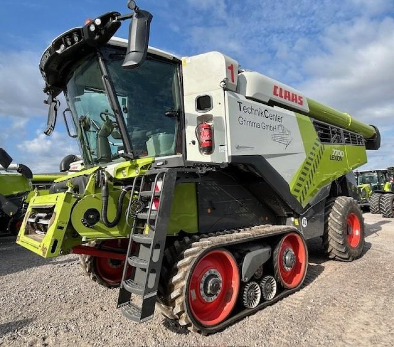 Mähdrescher des Typs CLAAS LEXION 7700 TERRA TRAC, Gebrauchtmaschine in Landsberg (Bild 2)