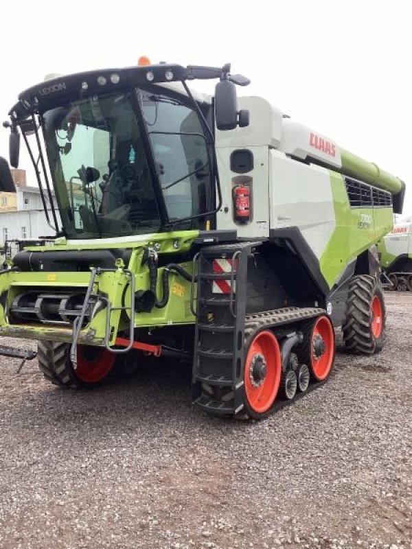 Mähdrescher van het type CLAAS LEXION 7700 TERRA TRAC, Gebrauchtmaschine in Landsberg (Foto 1)