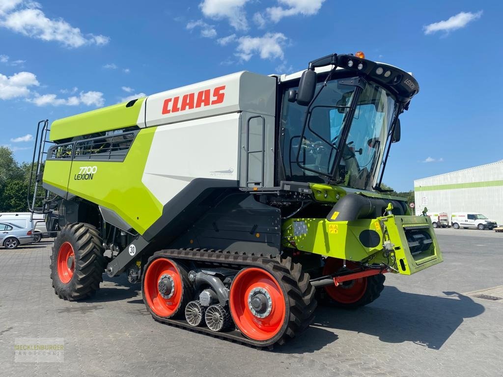 Mähdrescher des Typs CLAAS Lexion 7700 TT + Vario 1080, Gebrauchtmaschine in Mühlengeez (Bild 2)