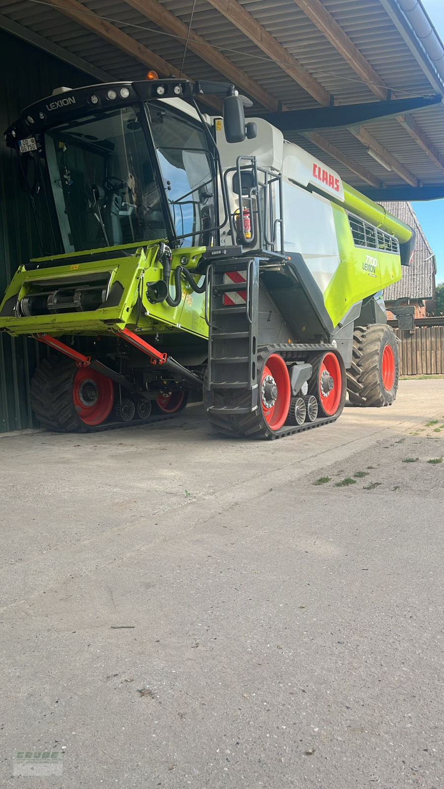 Mähdrescher of the type CLAAS Lexion 7700 TT, Gebrauchtmaschine in Reinfeld (Picture 4)