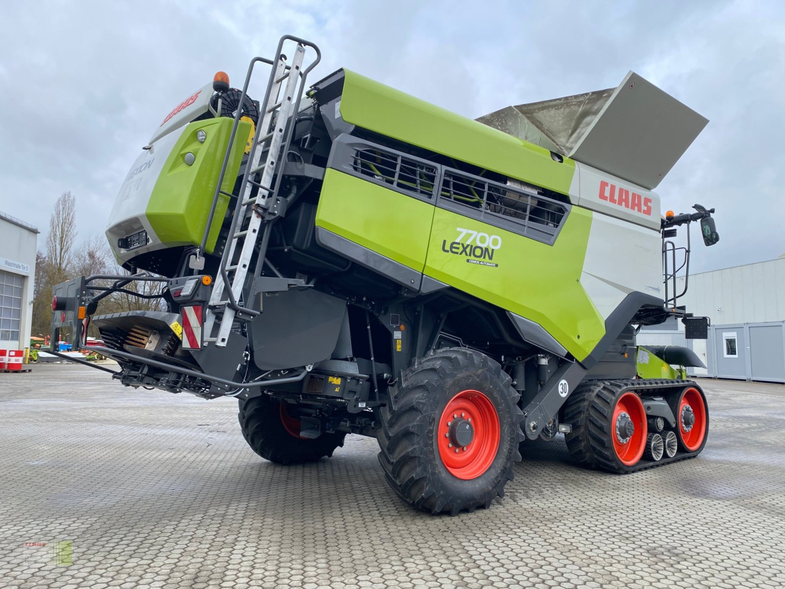 Mähdrescher za tip CLAAS Lexion 7700 TT, Gebrauchtmaschine u Vohburg (Slika 2)