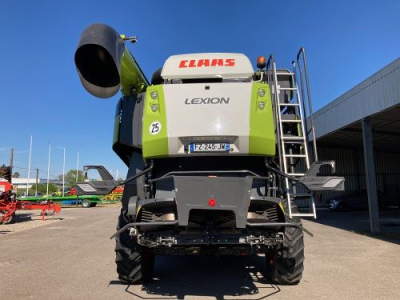 Mähdrescher of the type CLAAS LEXION 7700 TT, Gebrauchtmaschine in DUN SUR MEUSE (Picture 10)