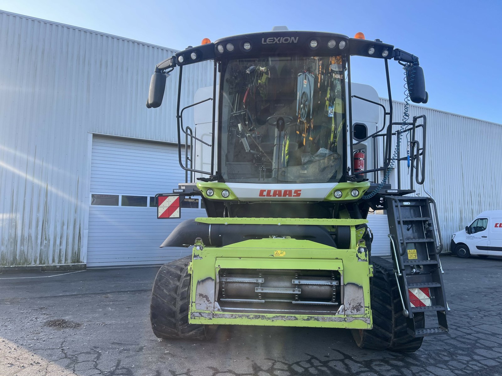 Mähdrescher typu CLAAS LEXION 7700 TT, Gebrauchtmaschine v Charnay-lès-macon (Obrázek 3)
