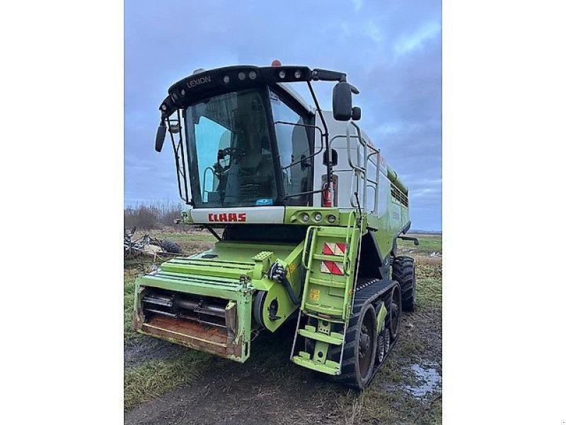 Mähdrescher типа CLAAS LEXION 770TT +V900, Gebrauchtmaschine в Kaunas (Фотография 2)